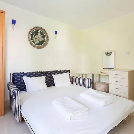 Your Lovely Summer In Sunny Apartment *